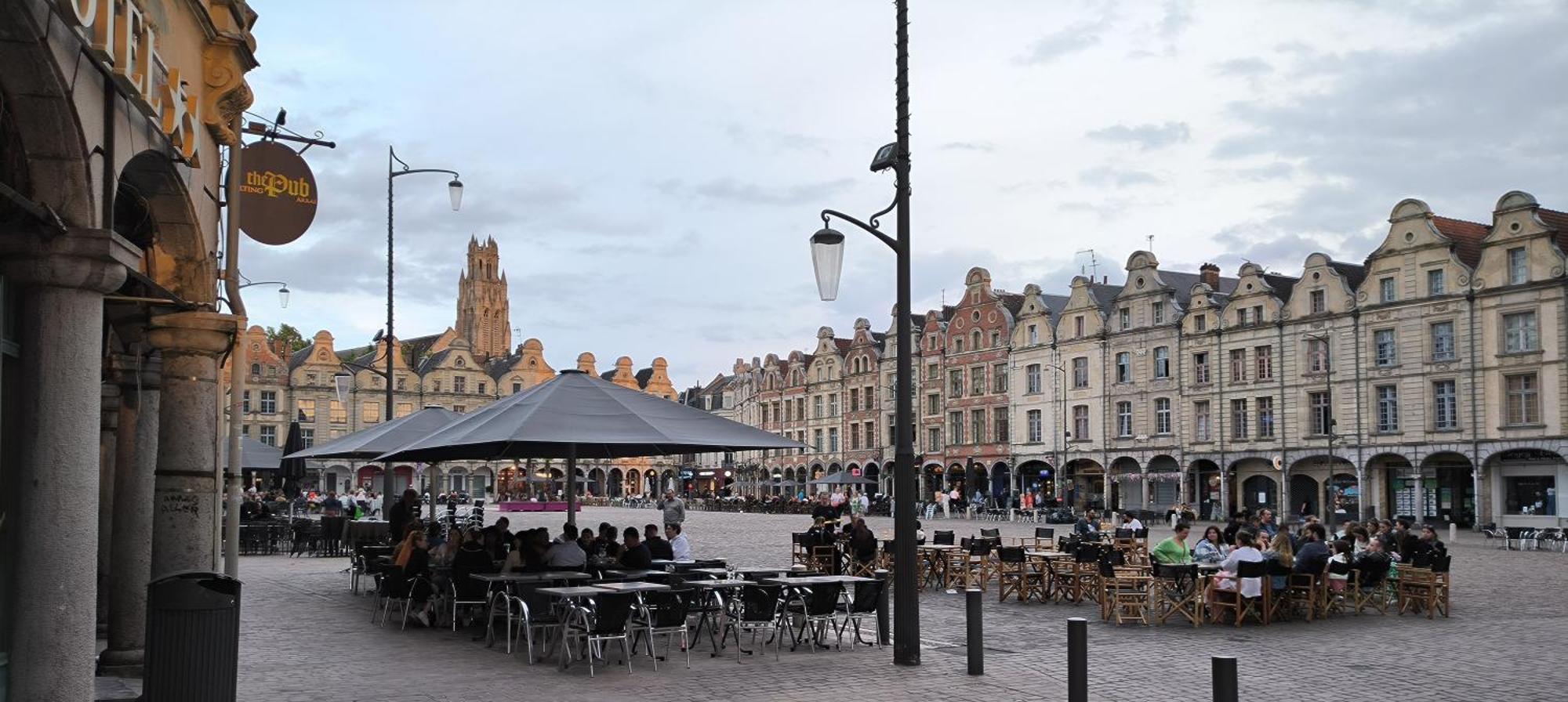 L'Appart Caroline - Proche Du Beffroi Arras Zewnętrze zdjęcie